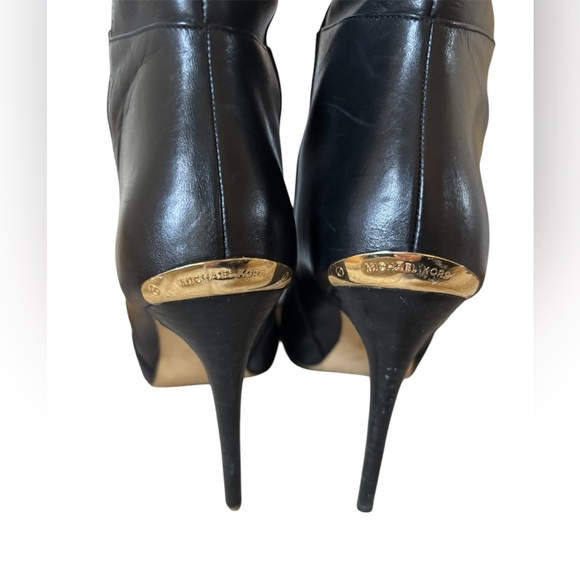 Michael Kors Black heeled boots - Picture 2 of 4